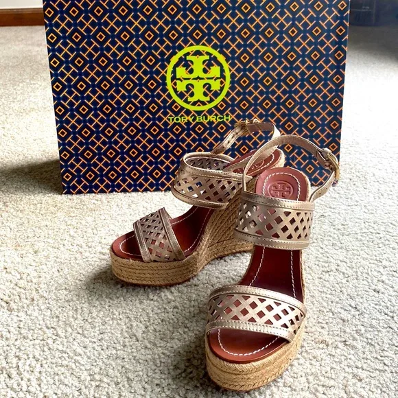 TORY BURCH Leather Printed Espadrille Sandals - Picture 3 of 10